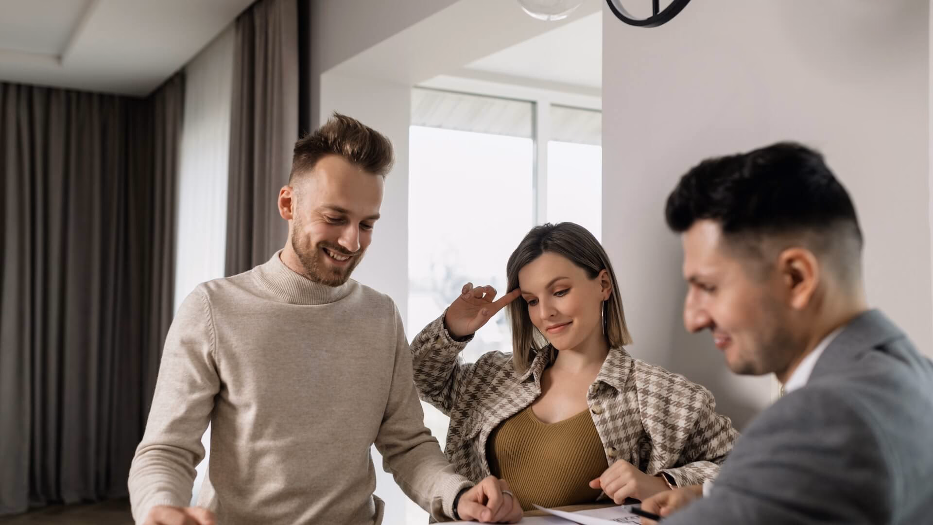 Czy warto korzystać z usług agencji nieruchomości?