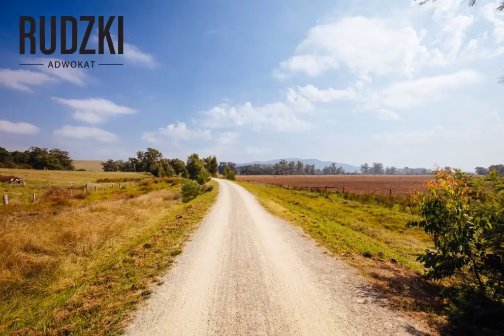 Jakie prawa ma służebność drogi?