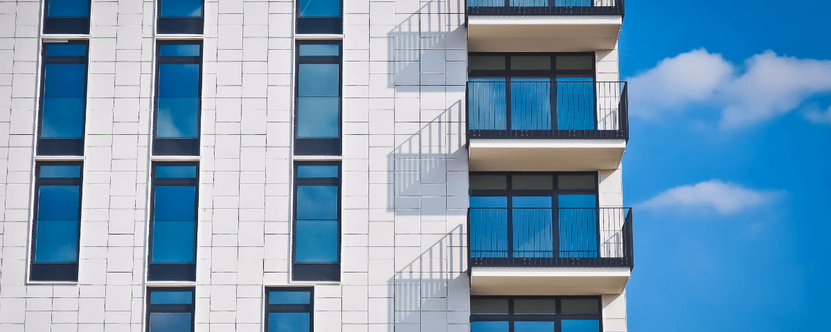 Dlaczego zarządcy nieruchomości potrzebują ubezpieczenia?