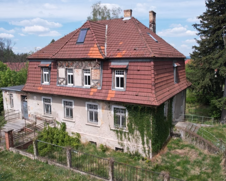Co buduje Karkonosze?