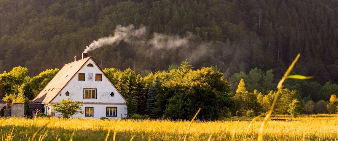 Jaka jest cena rynkowa domu na wsi?