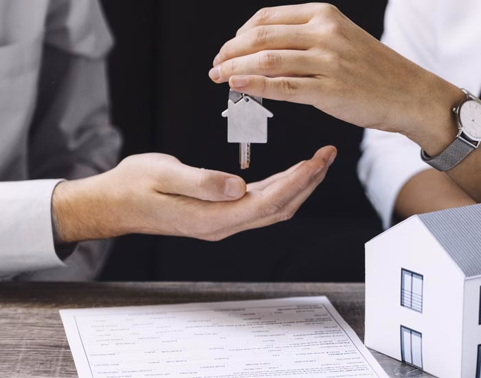 Kiedy następuje przekazanie kluczy po akcie notarialnym?